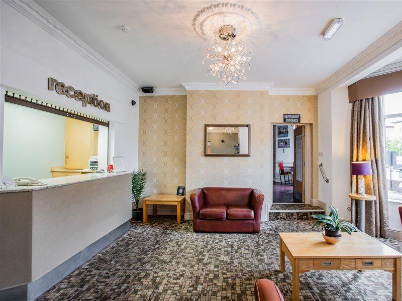 Dene Hotel Newcastle upon Tyne Bagian luar foto