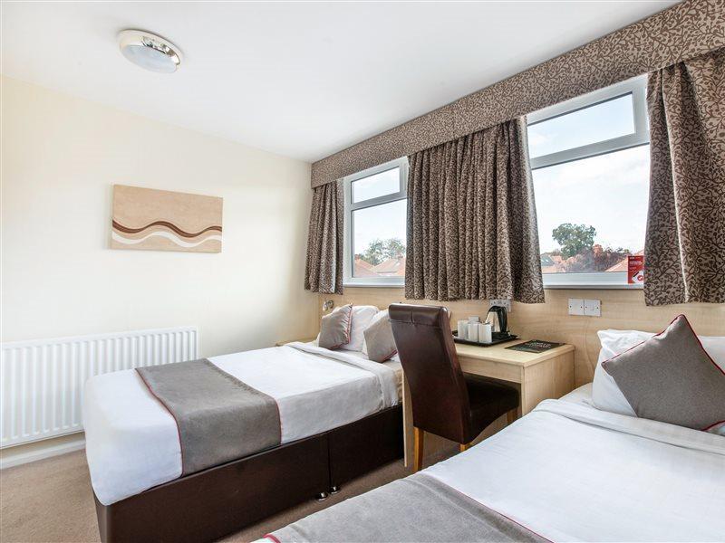 Dene Hotel Newcastle upon Tyne Bagian luar foto