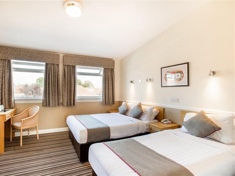 Dene Hotel Newcastle upon Tyne Bagian luar foto