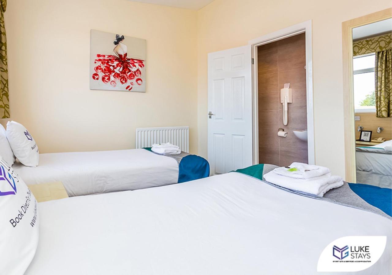 Dene Hotel Newcastle upon Tyne Bagian luar foto