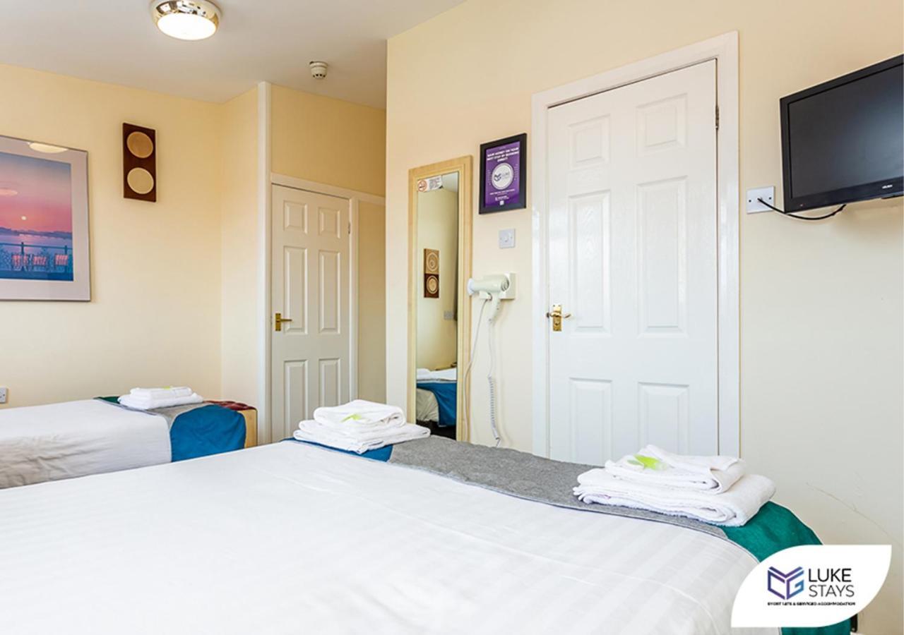 Dene Hotel Newcastle upon Tyne Bagian luar foto