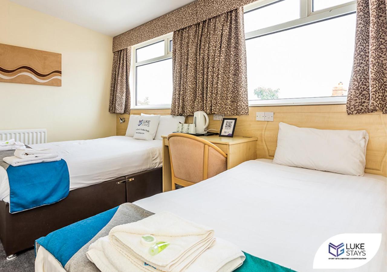 Dene Hotel Newcastle upon Tyne Bagian luar foto