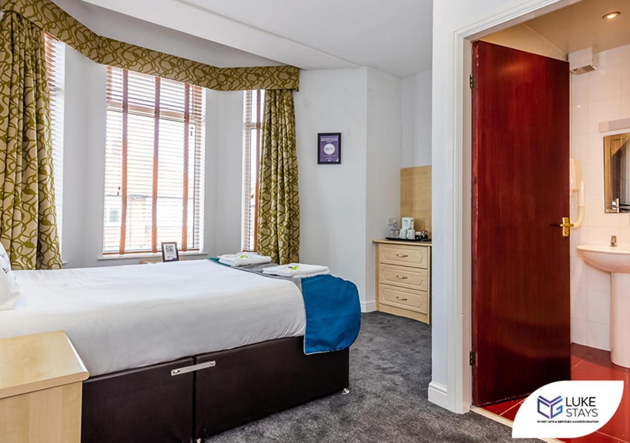 Dene Hotel Newcastle upon Tyne Bagian luar foto