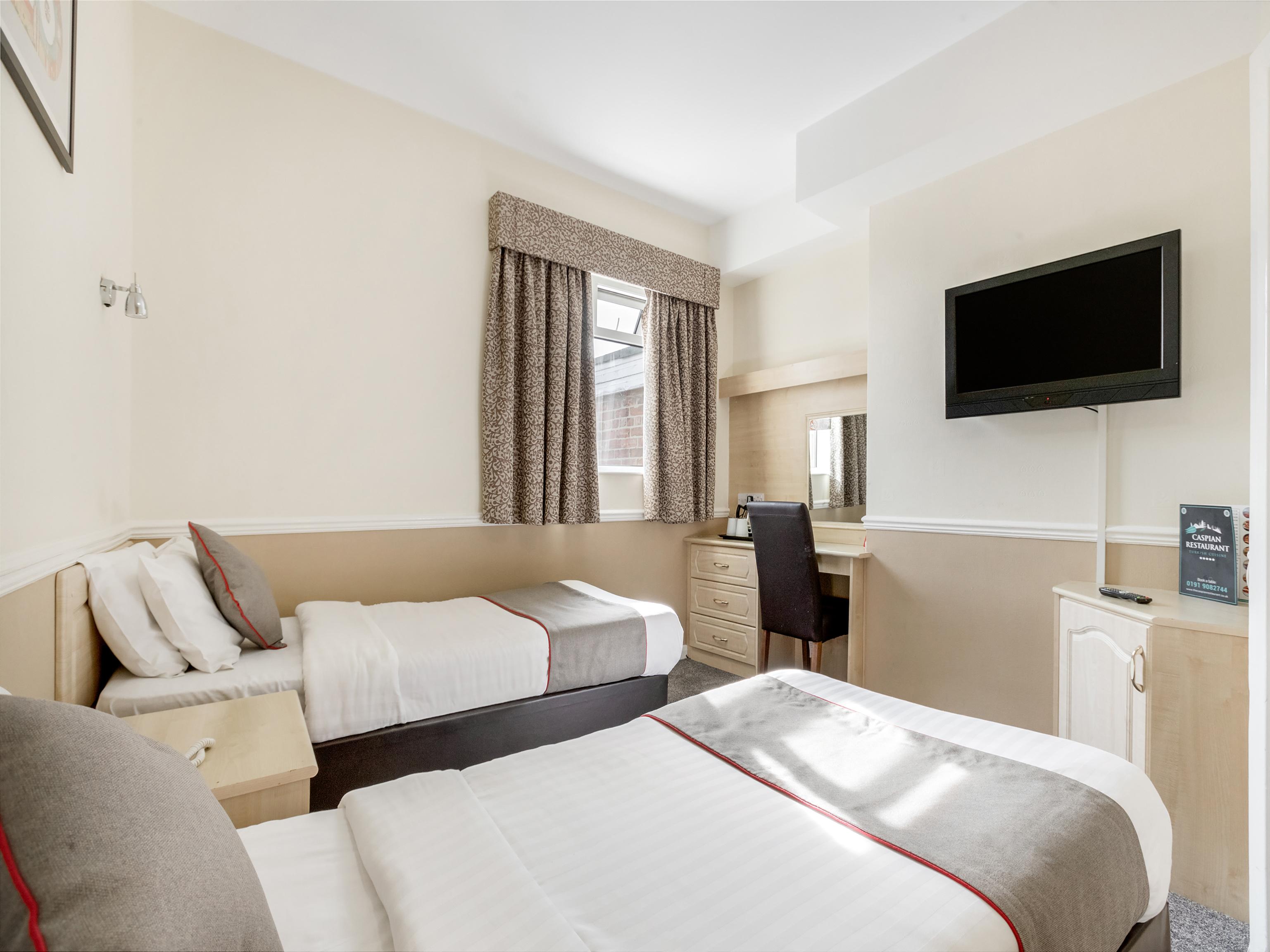 Dene Hotel Newcastle upon Tyne Bagian luar foto