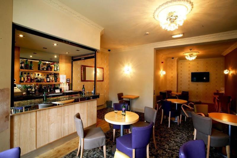 Dene Hotel Newcastle upon Tyne Bagian luar foto